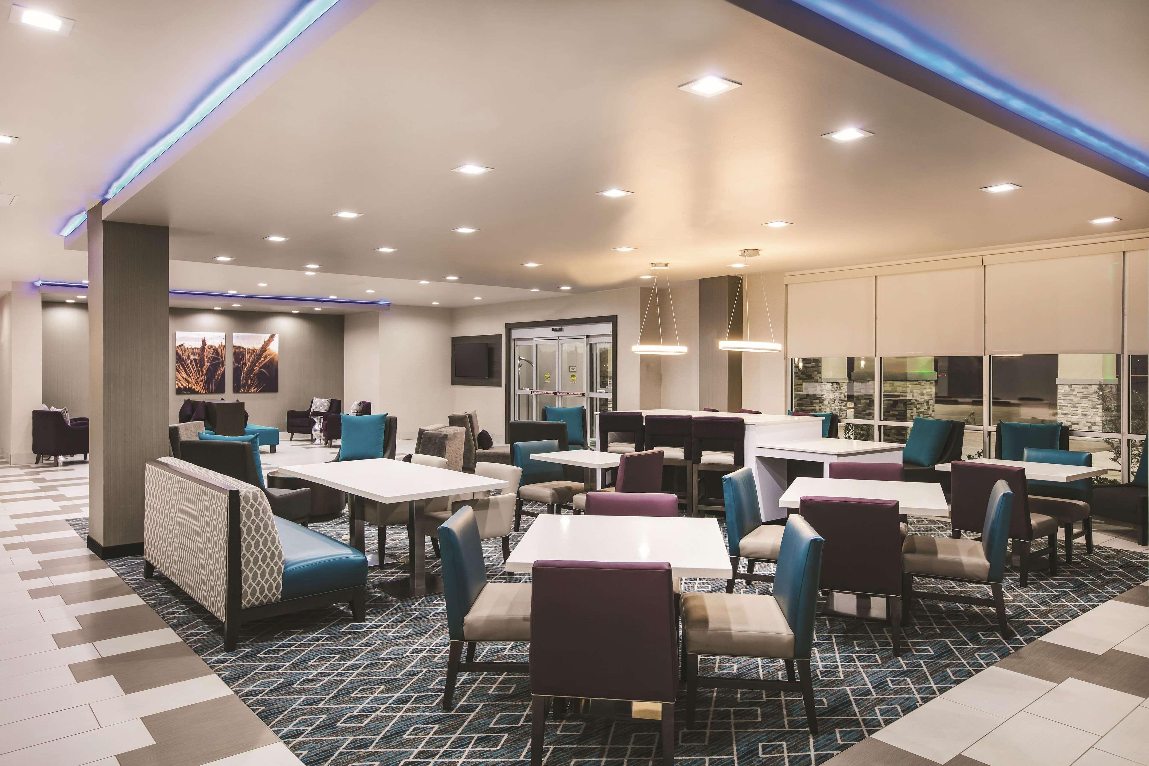 La Quinta By Wyndham Colorado City Dış mekan fotoğraf